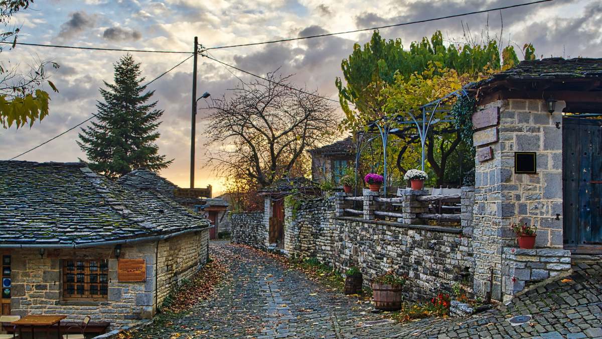 Μεγάλο Πάπιγκο: Το χωριό στο Ζαγόρι που θα σας «κλέψει» την καρδιά (φώτο)