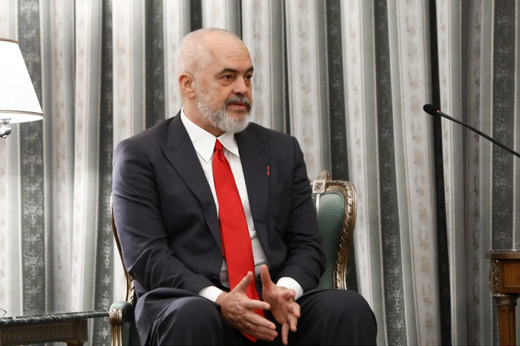 Ε.Ράμα για υπόθεση Φ.Μπελέρη: «Η κυβέρνηση θα περιμένει την τελική απόφαση του δικαστηρίου για τη Χειμάρρα»