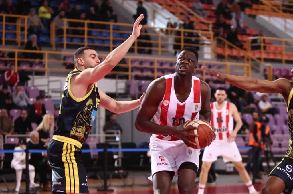 Basket League: Ο Ολυμπιακός νίκησε τον Άρη μέσα στο ΣΕΦ με 85-71