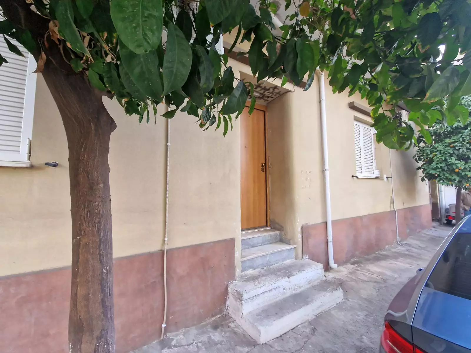 Έγκλημα στο Περιστέρι – Γείτονας οικογένειας: «O 62χρονος έπινε – Eίχε ξαναέρθει αστυνομία εδώ»