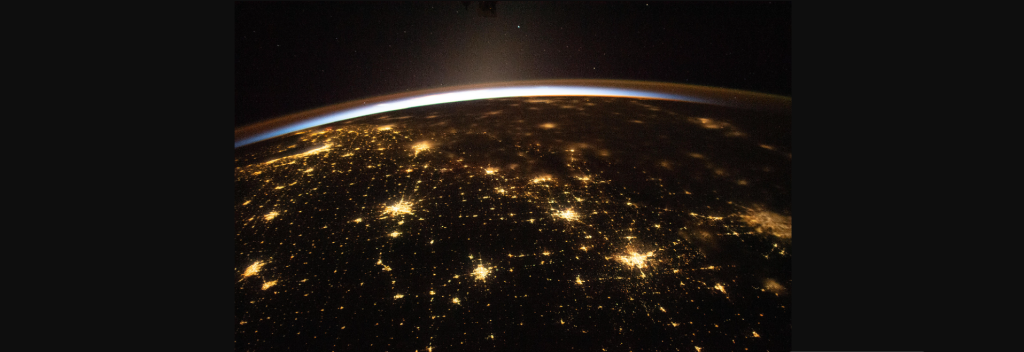 Πρωτοχρονιά: Οι εντυπωσιακές εικόνες από το διάστημα και οι ευχές για το νέο έτος από τη NASA