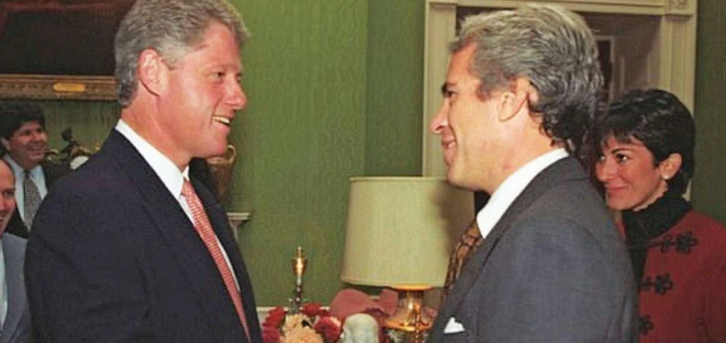 Ακόμα και ο Μ.Κλίντον στη λίστα του Τ.Έπσταϊν – Πάνω από 200 ονόματα βγαίνουν στη φόρα