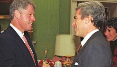 Ακόμα και ο Μ.Κλίντον στη λίστα του Τ.Έπσταϊν – Πάνω από 200 ονόματα βγαίνουν στη φόρα