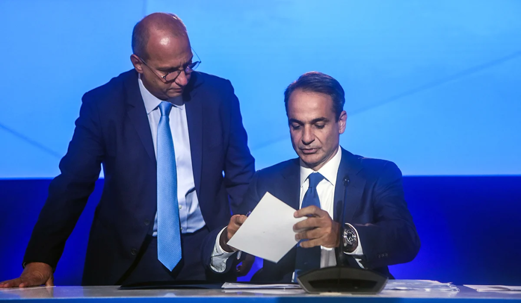 Aνασχηματισμός: Ποιοι και γιατί έφυγαν ή μετακινήθηκαν – Τρίτη ηγεσία στο υπουργείο Προστασίας του Πολίτη σε επτά μήνες!