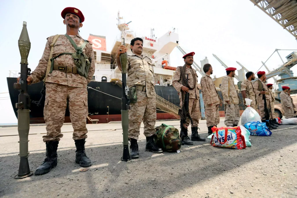 Οι Χούτι δηλώνουν ότι επιτέθηκαν σε γαλλικό πλοίο μεταφοράς κοντέινερ στην Ερυθρά Θάλασσα