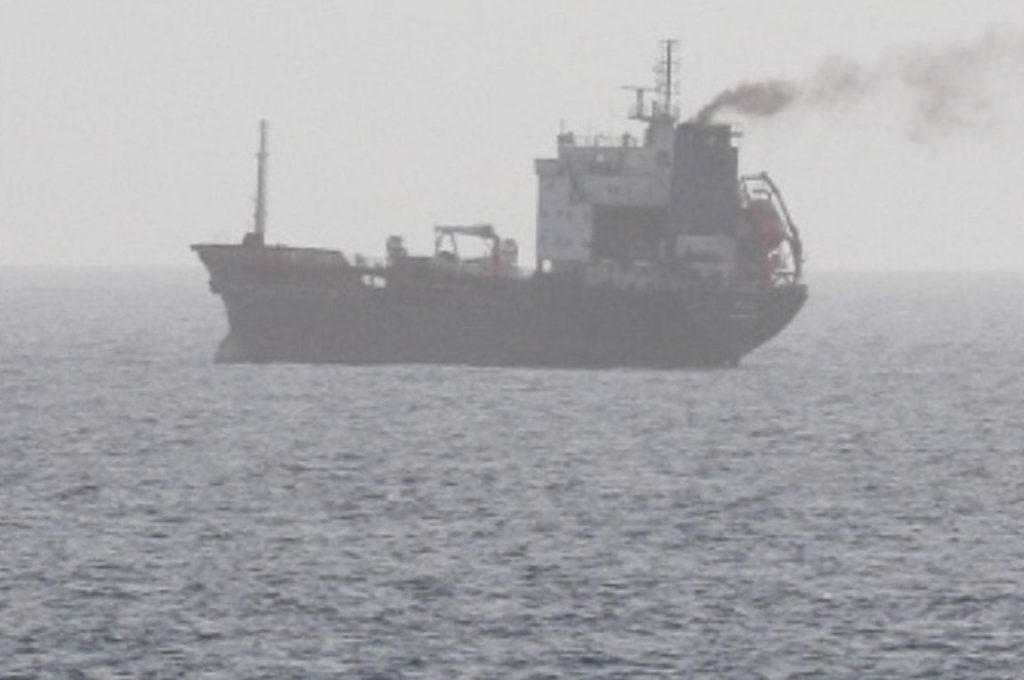 Νέα επίθεση των Χούθι: Εκρήξεις κοντά σε εμπορικό πλοίο στο στενό του Μπαμπ ελ Μάντεμπ στην Ερυθρά Θάλασσα
