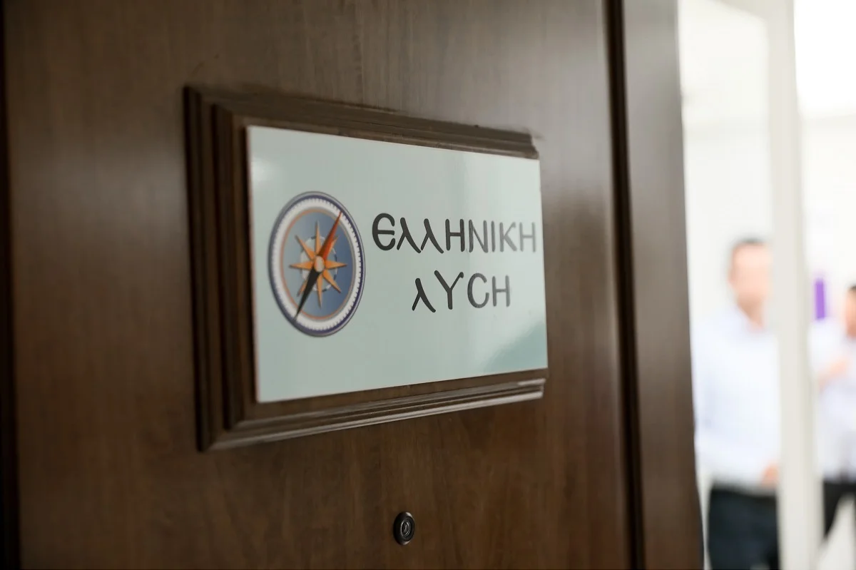 Ελληνική Λύση για ανασχηματισμό: «Ομολογία διευρυμένης κυβερνητικής αποτυχίας»