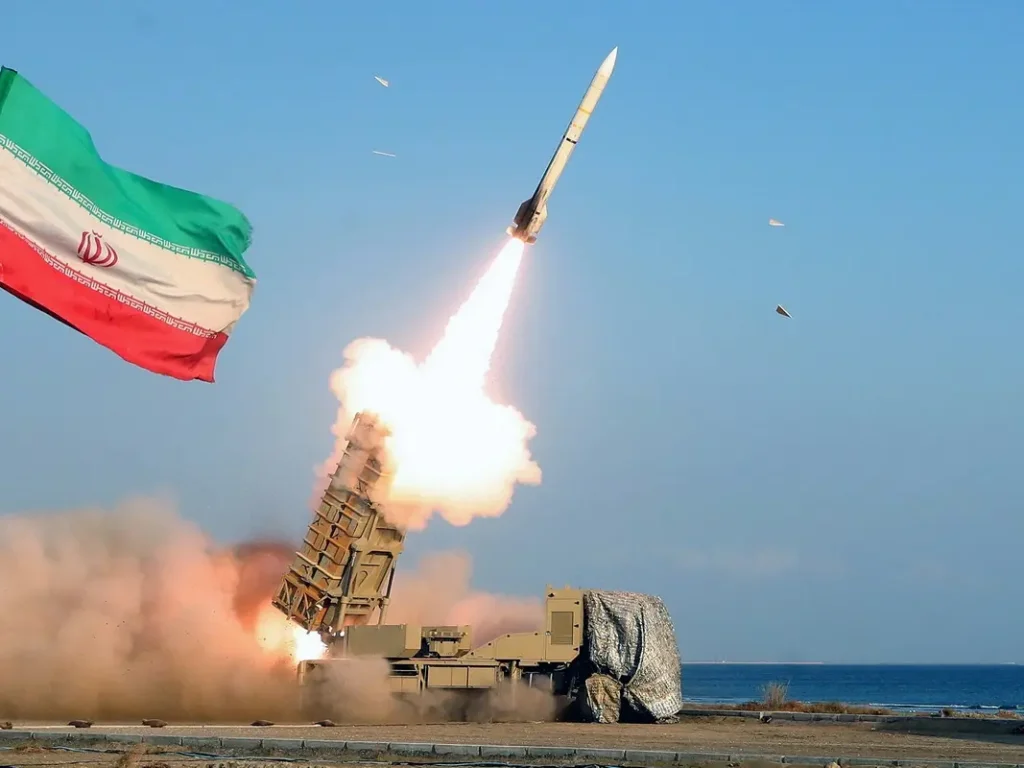 Wall Street Journal: Η Ρωσία σχεδιάζει την προμήθεια βαλλιστικών πυραύλων από το Ιράν