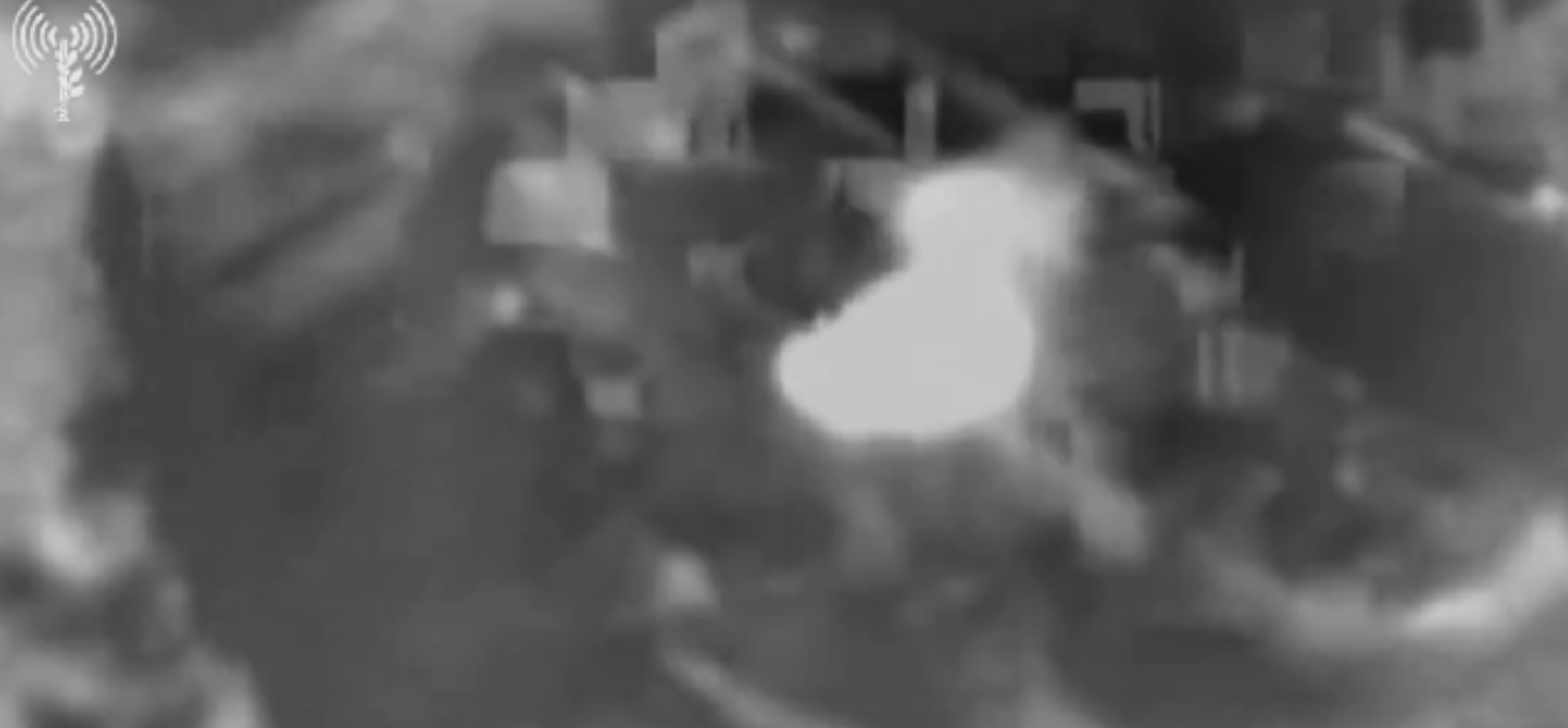 Νέα πλήγματα του ισραηλινού Στρατού σε θέσεις της Χεζμπολάχ στον νότιο Λίβανο