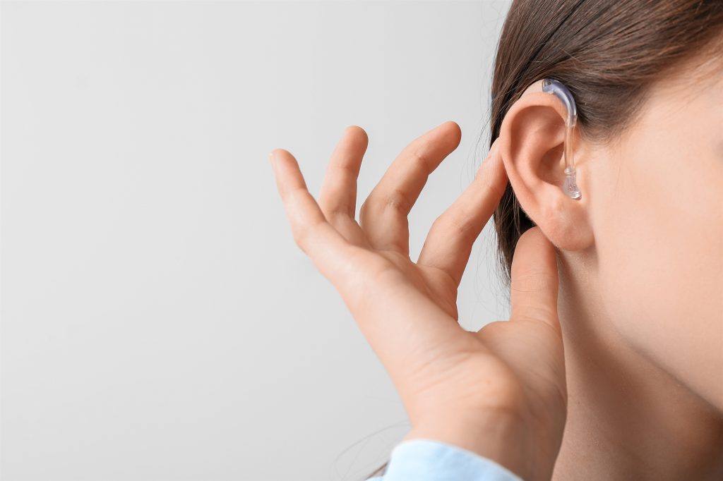 Πόσο μειώνουν τον κίνδυνο πρόωρου θανάτου τα βοηθήματα ακοής;