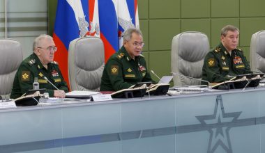 Ρωσία: «Η Ελλάδα έδωσε όπλα, χρήματα και μισθοφόρους στην Ουκρανία για να εξοντώσει τους ρωσόφωνους πληθυσμούς της»