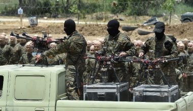 Η Χεζμπολάχ εκτόξευσε δεκάδες ρουκέτες εναντίον στρατιωτικής βάσης στο βόρειο Ισραήλ