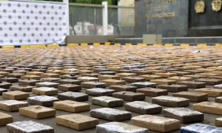 Εξαρθρώθηκε συμμορία που διακινούσε πέντε τόνους κοκαΐνης κάθε μήνα σε Κολομβία και Ισημερινό