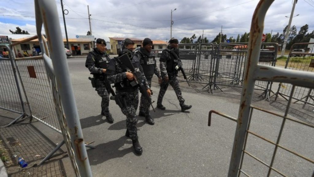 Ισημερινός: Ο πρόεδρος Ντανιέλ Νομπόα κήρυξε τη χώρα σε κατάσταση «εσωτερικής ένοπλης σύγκρουσης»