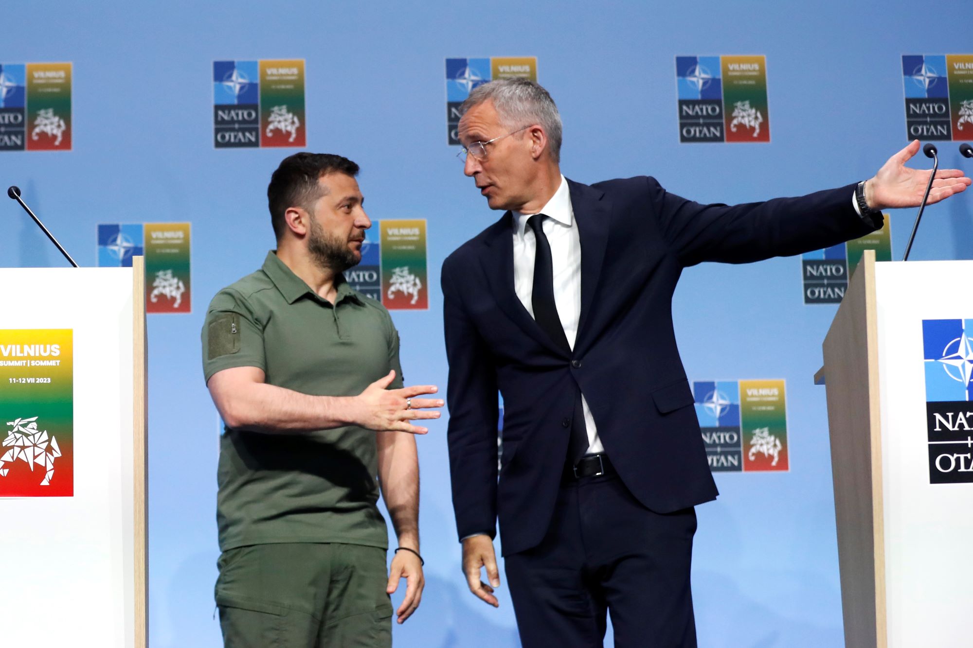 Ο Β.Ζελένσκι ζήτησε σύνοδο του ΝΑΤΟ για να αιτηθεί συστήματα αεράμυνας – Η Συμμαχία καταδίκασε την Β.Κορέα