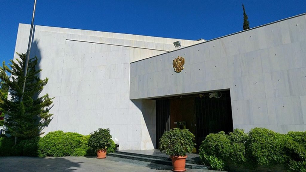 Παλαιό Ψυχικό: Φάκελος με λευκή σκόνη εντοπίστηκε στη πρεσβεία της Ρωσίας