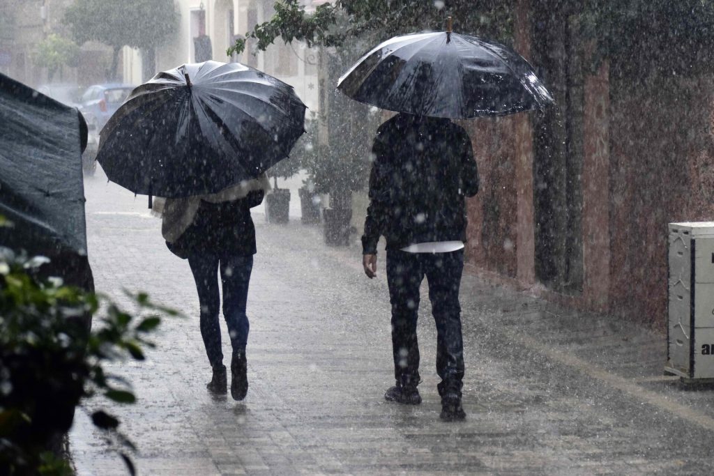 Καιρός: Βροχές και χιόνια σήμερα – Ποιες περιοχές θα επηρεαστούν