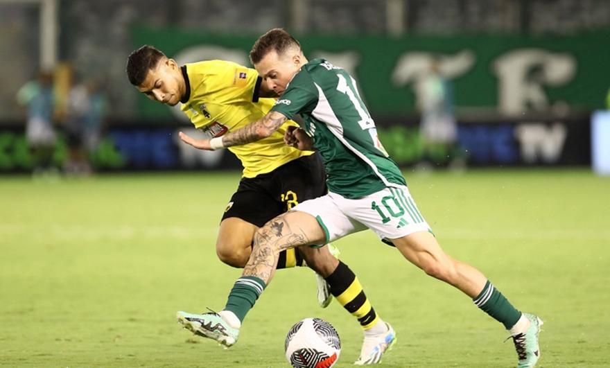 ΑΕΚ και Παναθηναϊκός αναδείχθηκαν ισόπαλοι «στο παρά πέντε» με σκορ 2-2 στην OPAP Arena