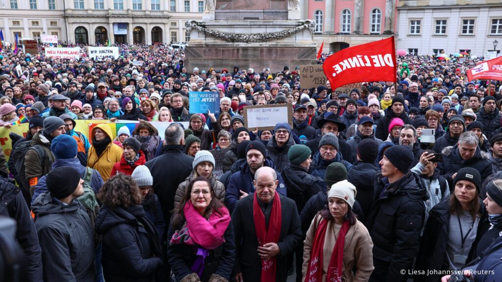 Γερμανία: Στους δρόμους διαδηλωτές κατά της AfD μετά την αποκάλυψη ότι συναντήθηκαν με εκπροσώπους νεοναζιστικών οργανώσεων