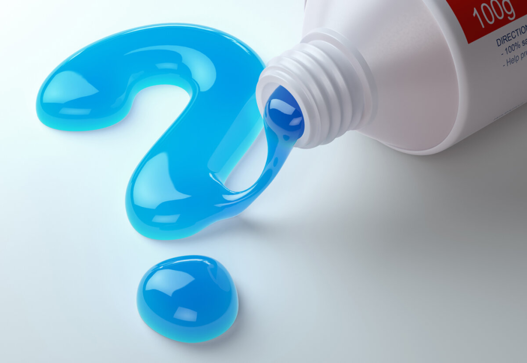 Δείτε για ποιο λόγο δεν πρέπει να βάζετε οδοντόκρεμα σε ένα σπυράκι