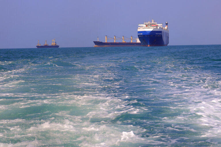 Ερυθρά Θάλασσα: Ύποπτη προσέγγιση πλοίου ανοικτά της Ερυθραίας