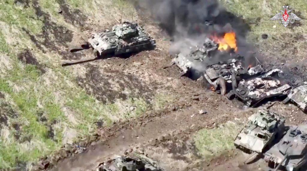 Βίντεο: Ρωσικό drone καμικάζι Lancet-3 καταστρέφει ουκρανικό ΤΟΜΑ Βradley