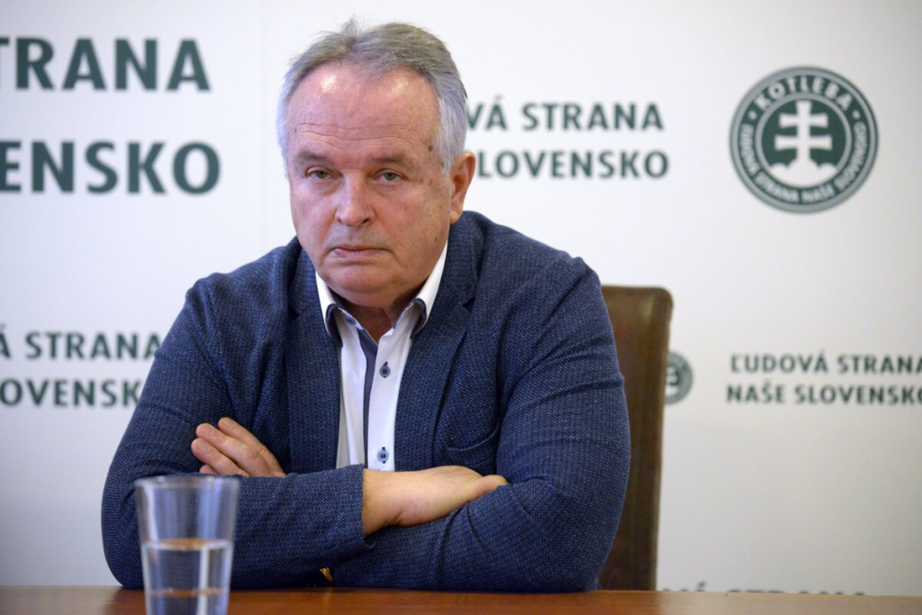 Σλοβάκος βουλευτής: «Εάν δεν σταματήσετε να προμηθεύετε την Ουκρανία με όπλα θα καταστρέψουμε τη Δυτική Ευρώπη»