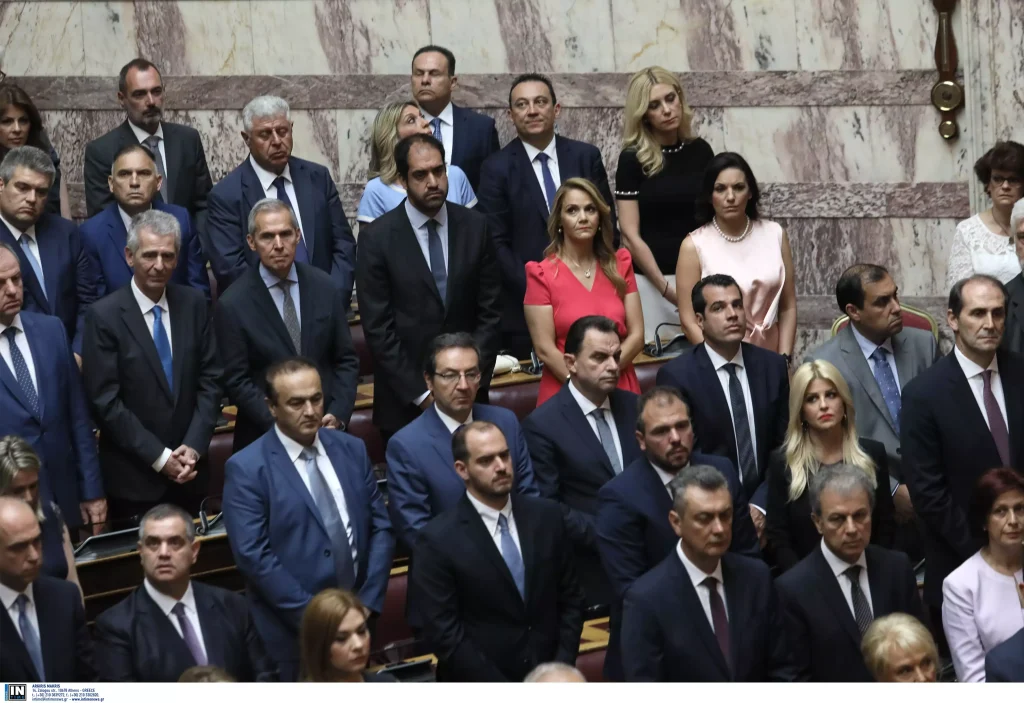 Στους πόσους «διαφωνούντες» βουλευτές θα ανησυχήσει η κυβέρνηση; – Τα σενάρια για παραίτηση Μ.Βορίδη