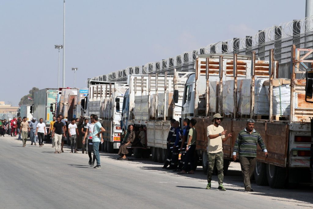 Ν.Κάμερον: «Εξαιρετικά δύσκολη η μεταφορά βοήθειας απευθείας στις ακτές της Γάζας»