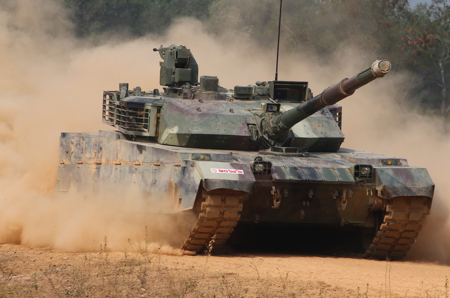 Ταϊλάνδη: Παρέλαβε τα τελευταία 12 κινεζικά άρματα μάχης VT-4