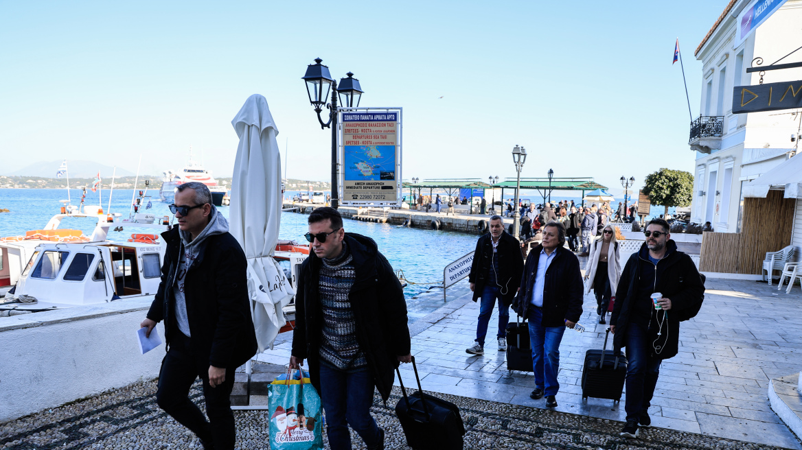 ΣΥΡΙΖΑ: Ποιοι βουλευτές δεν έχουν πάει μέχρι στιγμής στη συνεδρίαση των Σπετσών