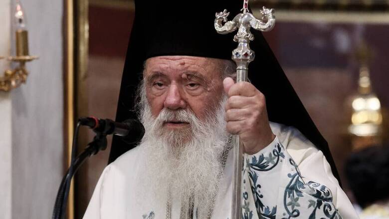 Κατά της πρότασης του Αρχιεπίσκοπου Ιερώνυμου τάχθηκε η κυβέρνηση: «Δεν λύνονται τα ζητήματα δικαιωμάτων με δημοψηφίσματα»