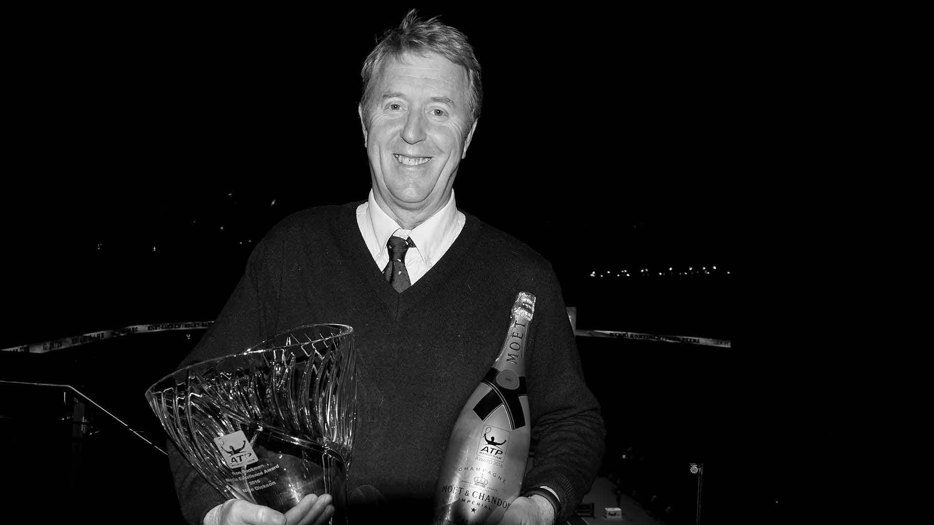 Μάικ Ντίξον: Πέθανε ξαφνικά ο δημοσιογράφος που είχε αποκαλέσει τον Ν.Τζόκοβιτς «αξιοθρήνητο» επειδή δεν εμβολιαζόταν