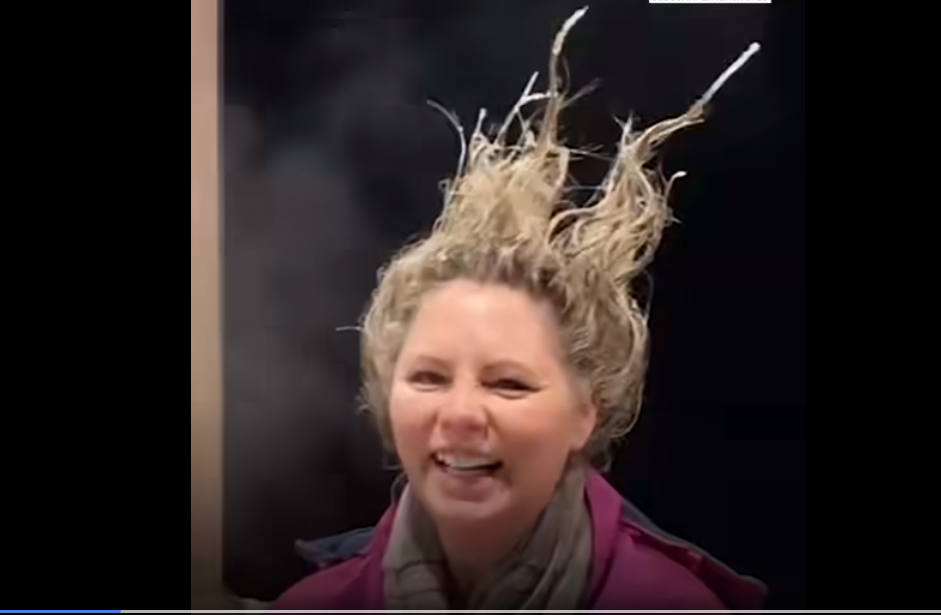 Τέξας: Όταν από το κρύο παγώνουν ακόμα και τα μαλλιά (βίντεο)