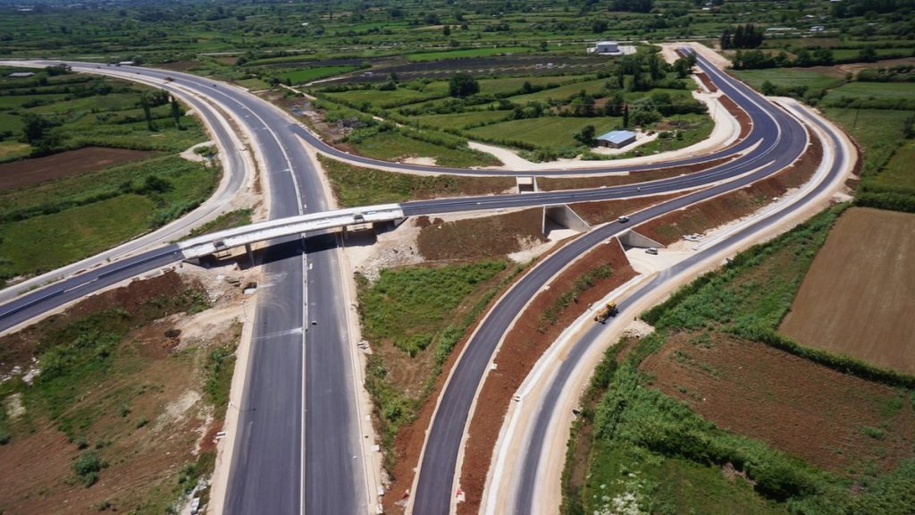 Στις 31/1 παραδίδεται ο νέος οδικός άξονας Άκτιο-Αμβρακία: Συντομότερη κατά 45 λεπτά η διαδρομή Αθήνα-Λευκάδα