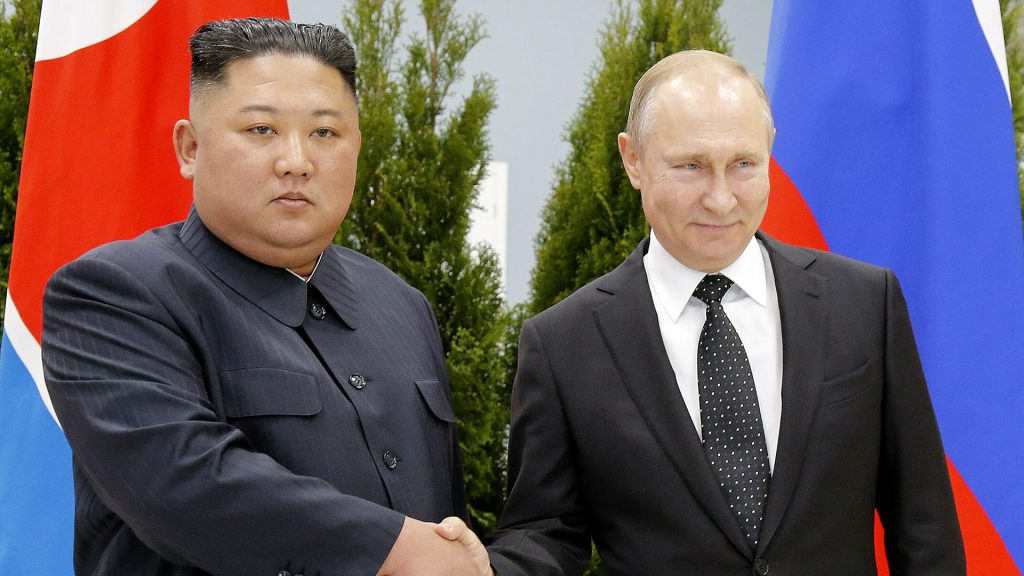 ΗΠΑ: «Η Βόρεια Κορέα έστειλε πυρομαχικά στη Ρωσία»