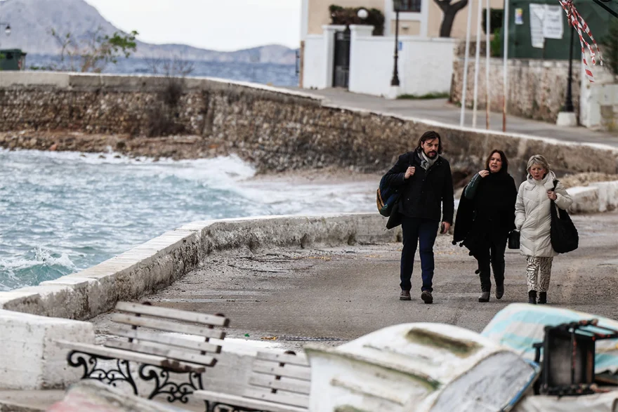 ΣΥΡΙΖΑ: Ολοκληρώθηκε η τριήμερη εκδρομή-συνεδρίαση των Σπετσών – Τώρα δηλώνουν… πρόθυμοι να το ξανακάνουν