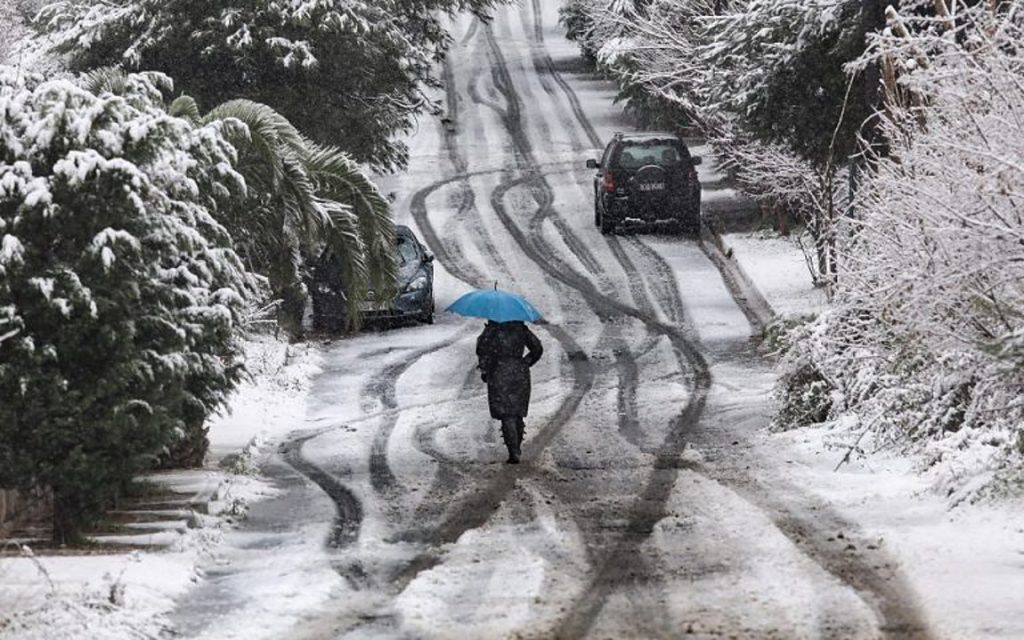 Ο καιρός σήμερα: «Τσουχτερό» κρύο, χιόνια και θυελλώδεις άνεμοι – Αναλυτικά η πρόγνωση της ΕΜΥ