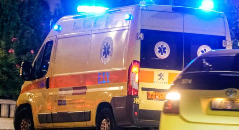 Θανατηφόρο τροχαίο με φορτηγό στον Μαραθώνα – Ένας νεκρός και μία τραυματίας