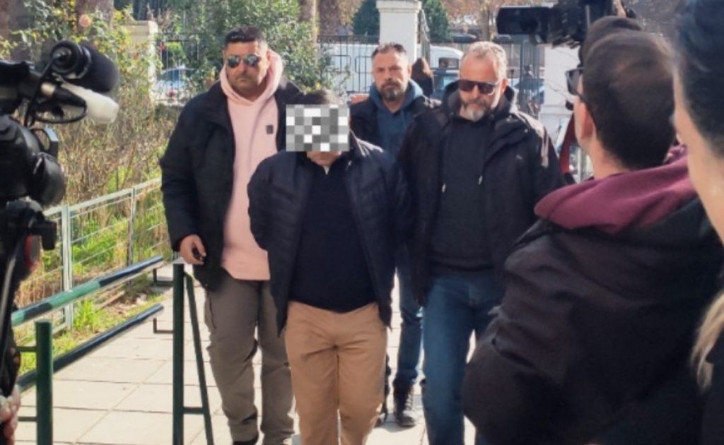 Βόλος: Στις φυλακές Λάρισας οδηγείται ο 50χρονος Αλβανός που σκότωσε τον κουνιάδο του