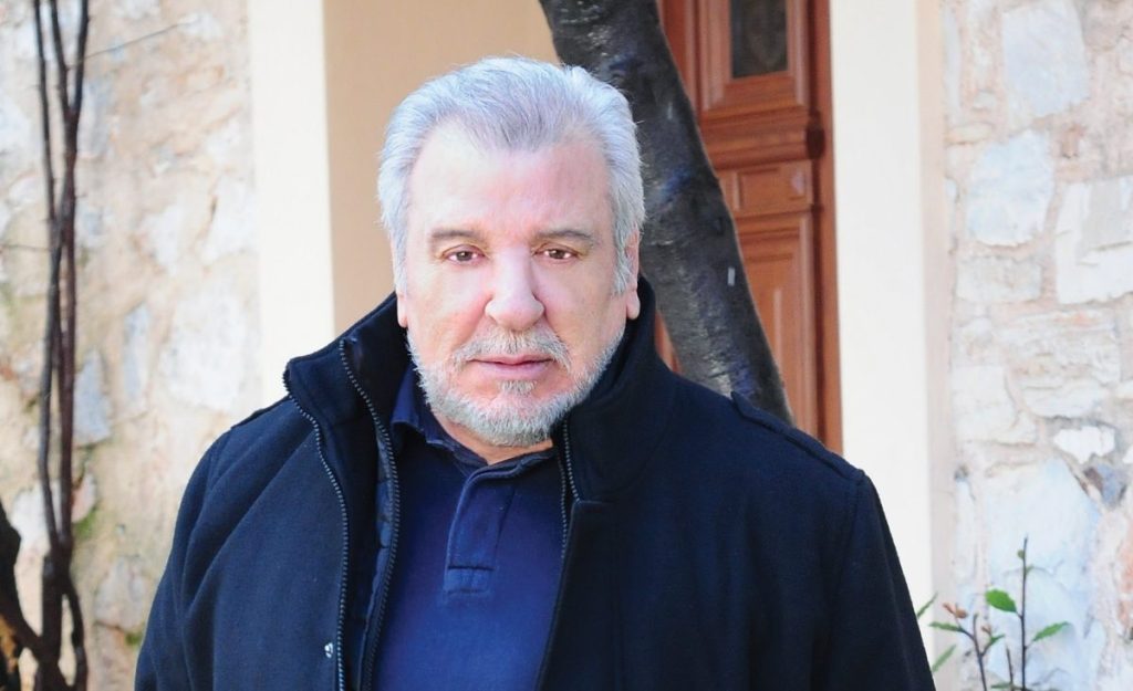 Τ.Χαλκιάς για την τεκνοθεσία από ομοφυλόφιλους: «Με απάλλαξε ο Λάκης Γαβαλάς – Το παιδί πρέπει να πει τη λέξη μαμά»