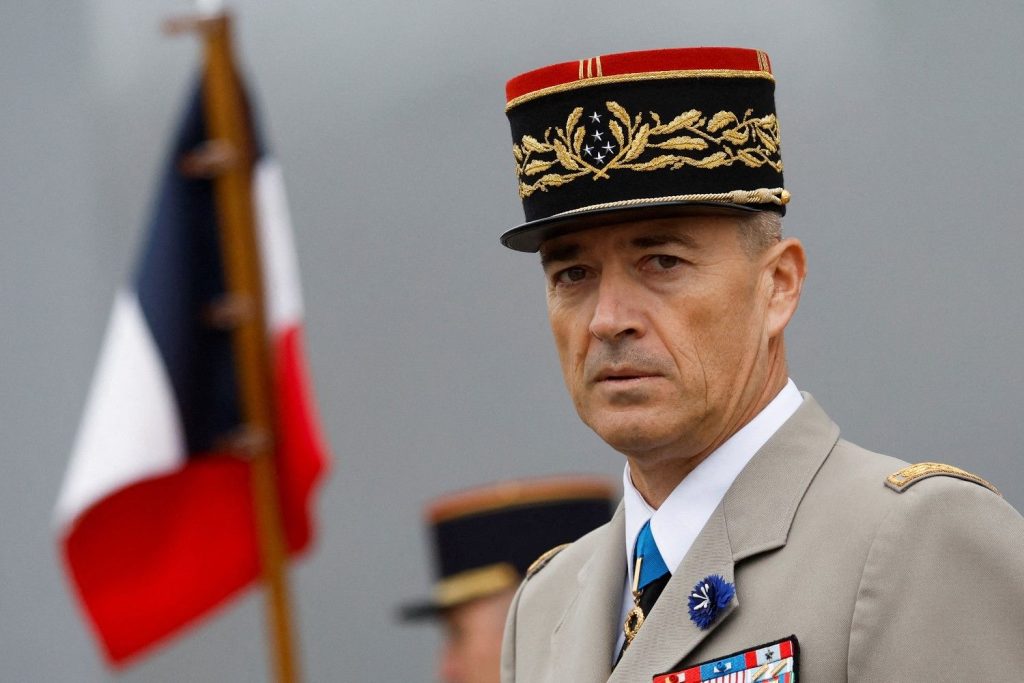 Ο Αρχηγός του Στρατού που έχει να νικήσει από την μάχη του Αούστερλιτς λέει ότι «Οι Ρώσοι νικήθηκαν στην Ουκρανία»