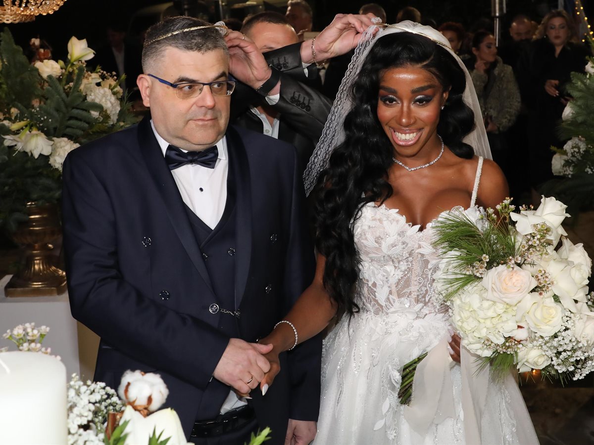 Στον γάμο της Ε.Ελέτσι με τον Ν.Λεμονίδη το «πάρτι»… φοροδιαφυγής – «Ήταν όλα ανταποδοτικά από γνωριμίες μου»