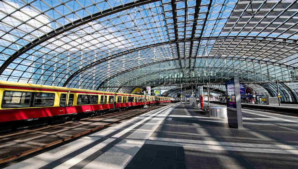 Γερμανία: Ξεκίνησε η μεγαλύτερη έως τώρα απεργία στους σιδηρόδρομους – Θα κρατήσει έξι ημέρες