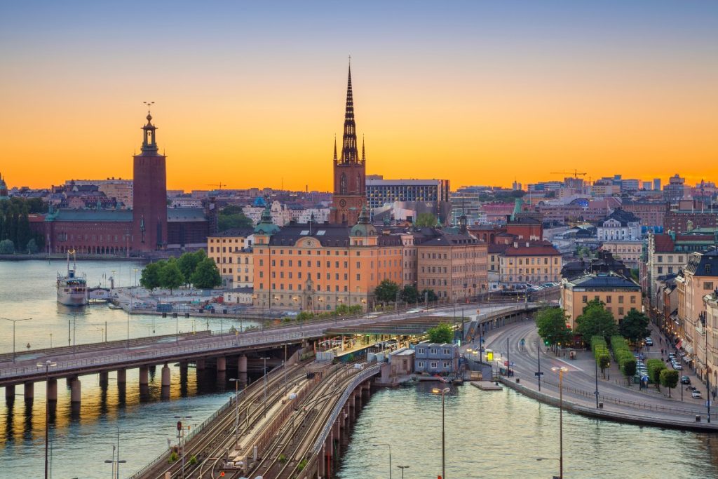 10+7 ευρωπαϊκές πόλεις που τον χειμώνα ομορφαίνουν ακόμα περισσότερο