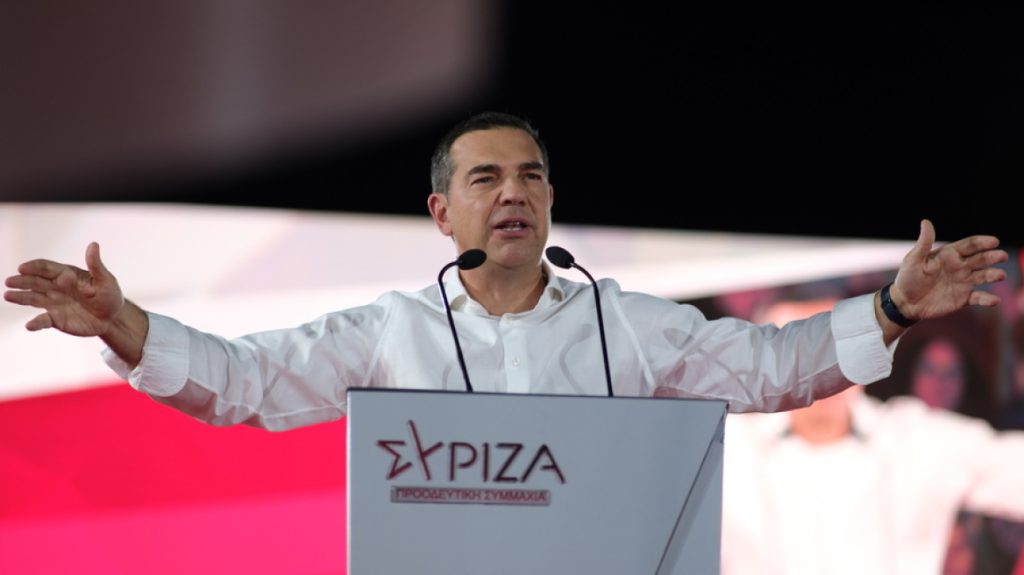 Σαν σήμερα ο Αλέξης Τσίπρας και ο ΣΥΡΙΖΑ κερδίζουν τις εκλογές με σύνθημα το «Πρώτη φορά Αριστερά»