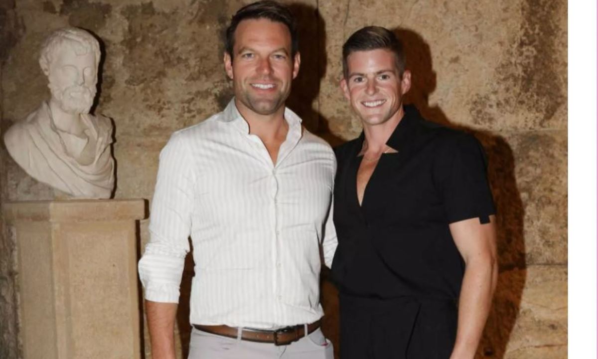 Ο Σ.Κασσελάκης άφησε τη σουίτα και ψάχνει σπίτι στο Κολωνάκι μαζί με τον Τάιλερ