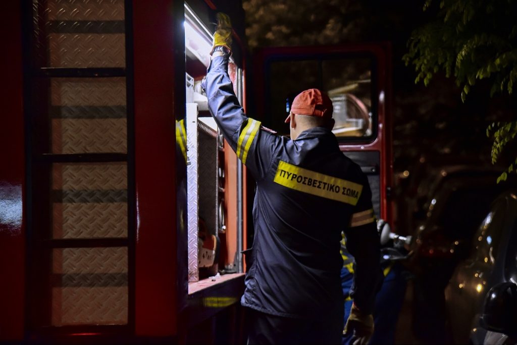 Χαλκιδική: Πυρκαγιά σε μονοκατοικία στα Σήμαντρα