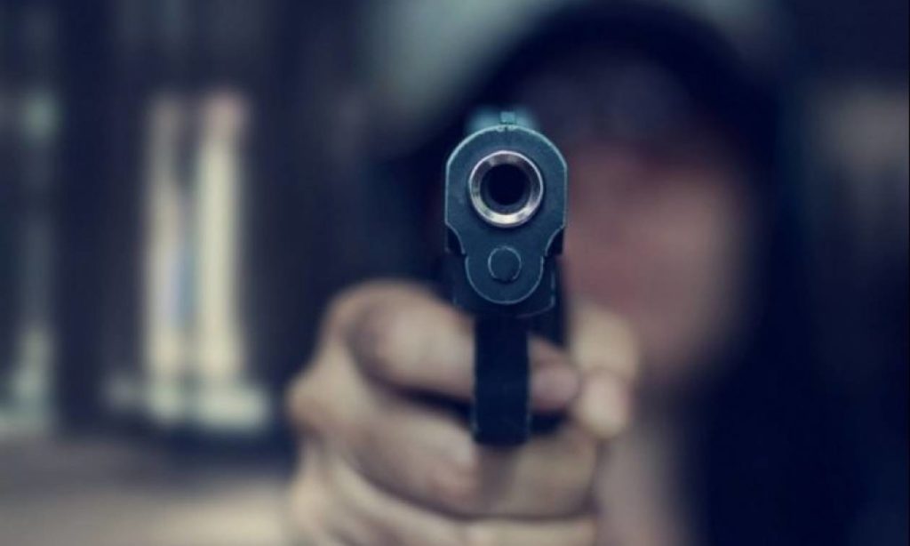Γλυφάδα: Ένοπλη ληστεία τα ξημερώματα σε κατάστημα τυχερών παιχνιδιών – Συνελήφθησαν δύο άτομα