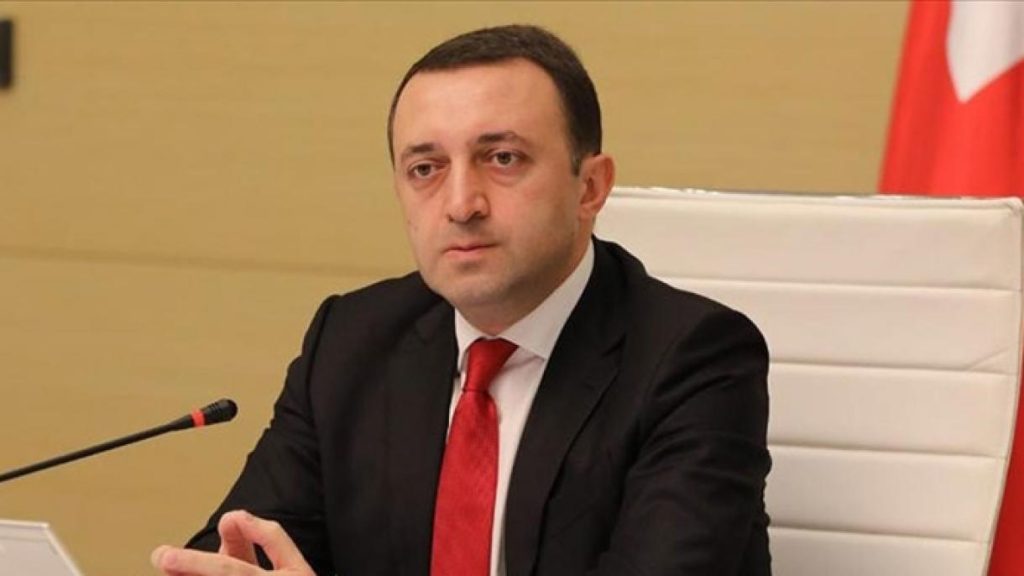 Παραιτήθηκε ο πρωθυπουργός της Γεωργίας – Θέλει να προετοιμαστεί για τις βουλευτικές εκλογές